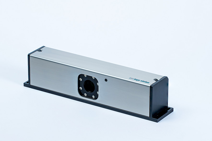 Rectangular silver matt DC Isysvision 2D camera.